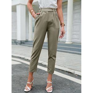 Pleated Cropped Pants with Pockets